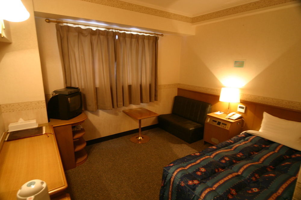 Hotel Maruki Naha Esterno foto
