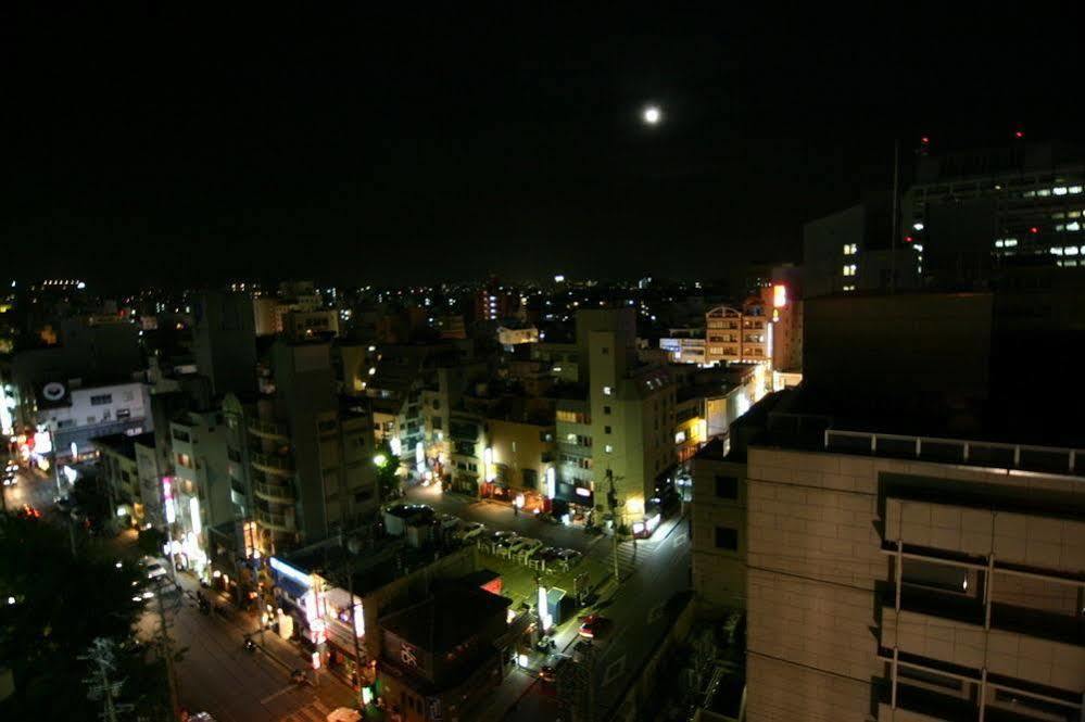 Hotel Maruki Naha Esterno foto